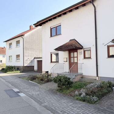 Foto - Haus zum Kaufen in Sankt Leon-Rot 593.000,00 € 162 m²