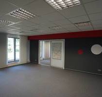 Büro in Kirchlengern 1.650,00 € 360.85 m²