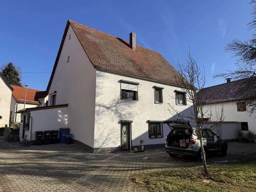 Foto - Haus zum Kaufen in Altdorf b. Nürnberg 369.000,00 € 139 m²