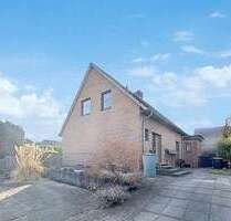 Haus zum Kaufen in Reinfeld 375.000,00 € 120 m²