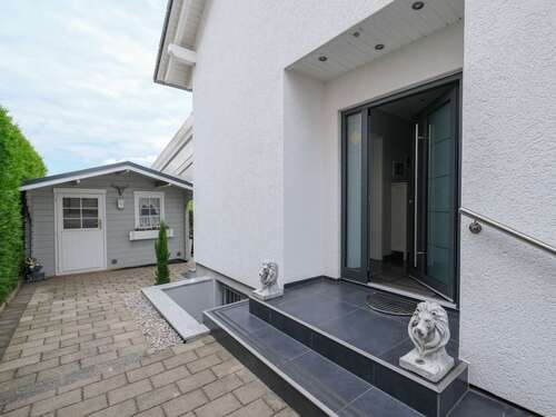 Foto - Haus zum Kaufen in Bad Krozingen 990.000,00 € 210 m²