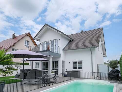 Foto - Haus zum Kaufen in Bad Krozingen 990.000,00 € 210 m²