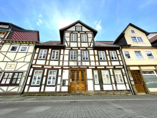Foto - Haus zum Kaufen in Peine 159.000,00 € 144 m²