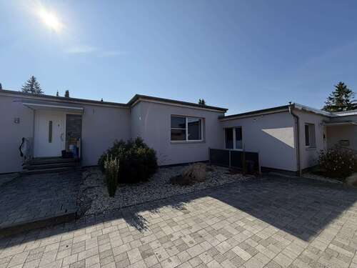 Foto - Haus zum Kaufen in Groß Grönau 1.400.000,00 € 369.91 m²