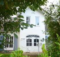 Haus zum Mieten in Bonn - Ückesdorf 1.900,00 € 150 m²