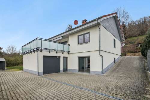 Foto - Haus zum Kaufen in Niederstaufenbach 399.000,00 € 130 m²