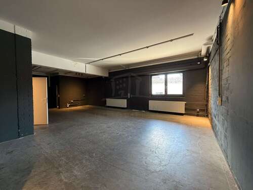 Foto - Halle in Hamburg 949,00 € 74.54 m²