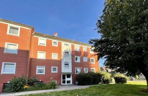 Foto - Wohnung zum Mieten in Varel 419,00 € 52.34 m²
