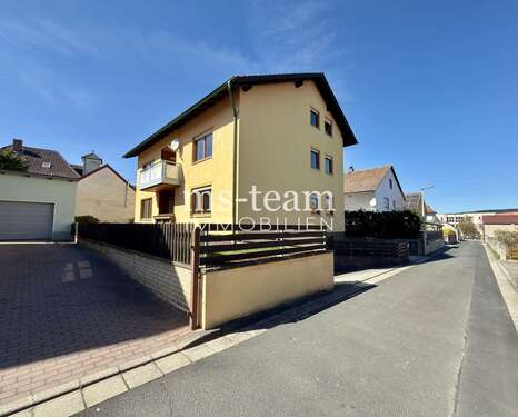 Foto - Haus zum Kaufen in Schnaittenbach 360.000,00 € 208 m²
