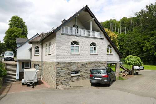 Foto - Wohnung zum Mieten in Lindlar 1.600,00 € 229 m²