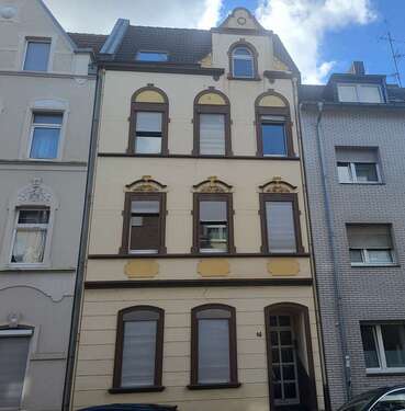 Foto - Haus zum Kaufen in Mönchengladbach 180.000,00 € 244 m²