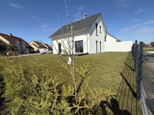 Foto - Haus zum Kaufen in Ragow 599.000,00 € 134 m²