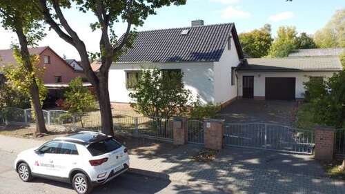 Foto - Haus zum Kaufen in Aschersleben 235.000,00 € 118.29 m²