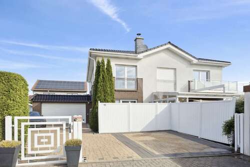 Foto - Haus zum Kaufen in Ronnenberg Empelde 999.000,00 € 240 m²