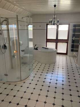 Foto - Wohnung zum Mieten in Chemnitz 860,00 € 122.81 m²