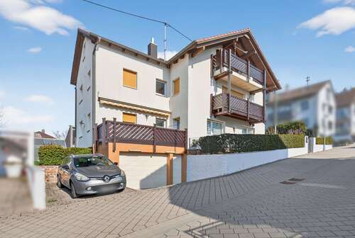 Foto - Haus zum Kaufen in Karlsruhe Wolfartsweier 679.000,00 € 245 m²