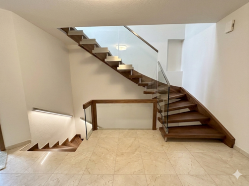 Foto - Haus zum Kaufen in Weinstadt 490.600,00 € 141.78 m²