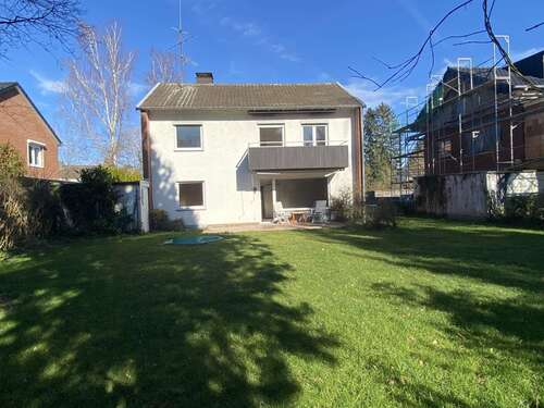 Foto - Haus zum Kaufen in Bonn Röttgen 549.000,00 € 120 m²