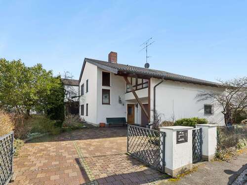 Foto - Haus zum Kaufen in Ismaning 1.400.000,00 € 282 m²