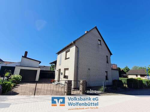 Foto - Haus zum Kaufen in Lengede 215.000,00 € 148 m²