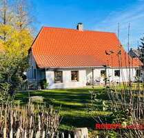 Haus zum Mieten in Roggenstorf 1.500,00 € 159.87 m²