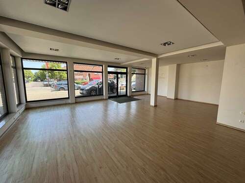 Foto - Büro in Stockelsdorf 2.100,00 € 210 m²