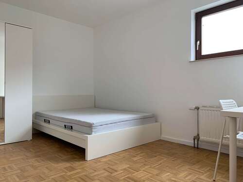 Foto - WG-Zimmer in Frankfurt am Main 595,00 € 13 m²