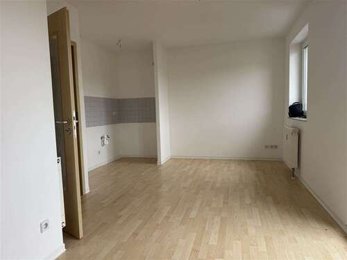 Foto - Wohnung zum Mieten in Plauen 266,00 € 38 m²