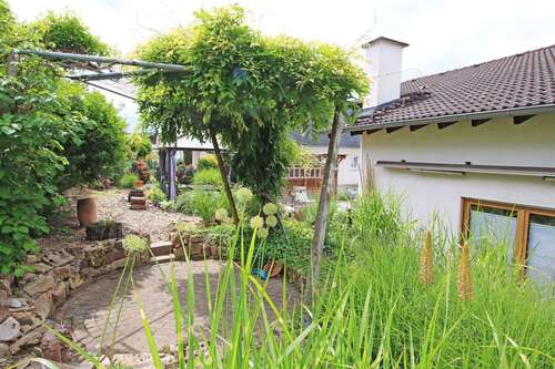 Foto - Haus zum Kaufen in Seeheim-Jugenheim 795.000,00 € 258.61 m²