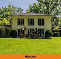 Haus zum Kaufen in Kleinmachnow 2.140.000,00 € 227 m²