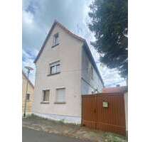 Haus zum Kaufen in Apolda 62.000,00 € 97 m²