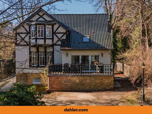 Foto - Haus zum Kaufen in Zossen Wünsdorf 1.150.000,00 € 248 m²