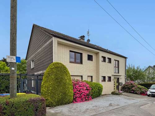 Foto - Haus zum Kaufen in Essen 715.000,00 € 232.5 m²