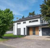 Haus zum Kaufen in Karlsruhe 2.200.000,00 € 260 m²