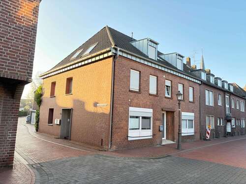 Foto - Haus zum Kaufen in Uedem 559.000,00 € 280 m²