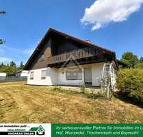 Haus zum Kaufen in Selb 289.000,00 € 204 m²