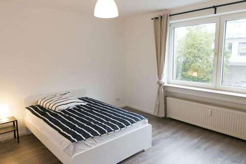 Foto - WG-Zimmer in Düsseldorf 635,00 € 19 m²