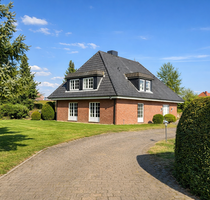 Haus zum Kaufen in Stockelsdorf 895.000,00 € 230 m²