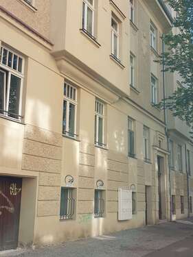 Foto - Wohnung zum Mieten in Halle 560,00 € 73.3 m²