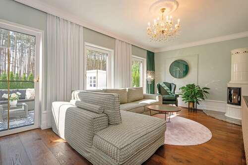 Foto - Haus zum Kaufen in Schönwalde-Glien 880.000,00 € 162.58 m²