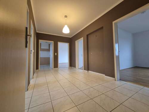 Foto - Wohnung zum Mieten in Bruchköbel 990,00 € 89.7 m²