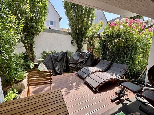 Foto - Haus zum Kaufen in Stuttgart-Stammheim 1.200.000,00 € 310.47 m²