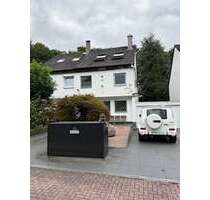Haus zum Kaufen in Bad Homburg 1.595.000,00 € 149.88 m²