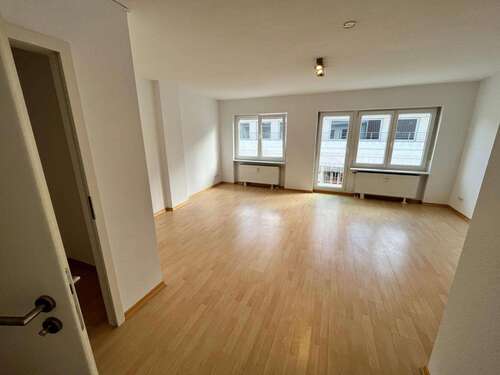 Foto - Wohnung zum Mieten in Kaiserslautern 650,00 € 65 m²