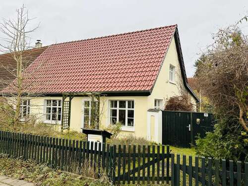 Foto - Haus zum Kaufen in FürstenbergHavel Bredereiche 249.000,00 € 146 m²