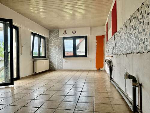 Foto - Haus zum Kaufen in Geiselbach 165.000,00 € 159 m²