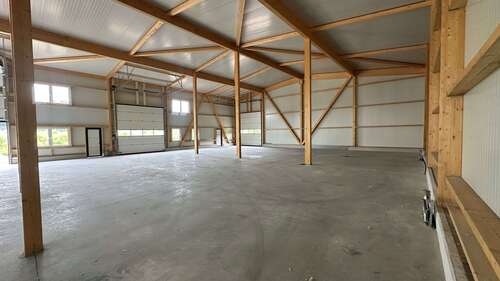 Foto - Halle in Heidgraben 1.635,00 € 190 m²