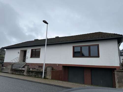 Foto - Haus zum Kaufen in Bad Neuenahr-Ahrweiler Ramersbach 330.000,00 € 135.1 m²