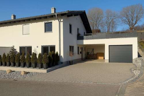 Foto - Haus zum Kaufen in Zachenberg 359.000,00 € 121.07 m²