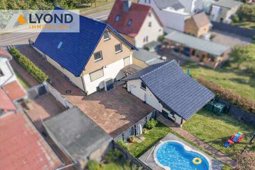 Foto - Haus zum Kaufen in Schkopau Lochau 439.000,00 € 235 m²